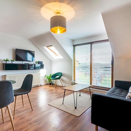 Titanic View Penthouse - Gated Complex - Parking Apartment เบลฟาสต์ ภายนอก รูปภาพ